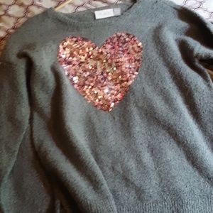 NEVER WORN... does not fit